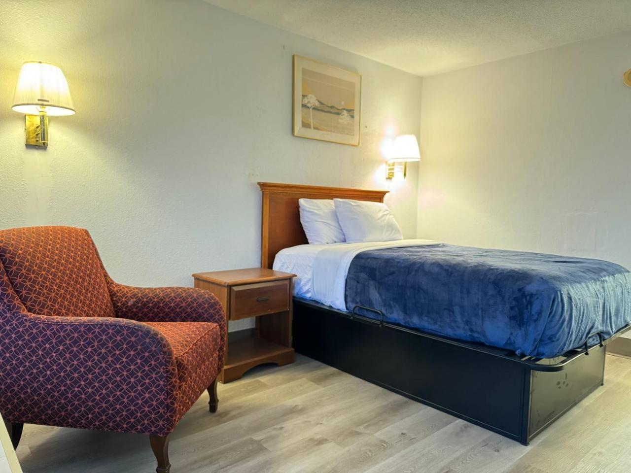Motel Guest 2*